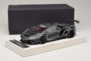Lamborghini Aventador Liberty Walk TRON Negro Brillante JUC 1:18 J32-14 Resina - imagen 7 de 7