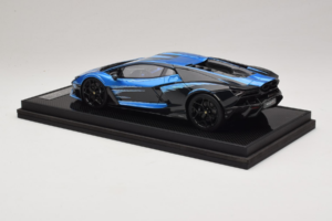 Lamborghini Revuelto Blue Black IVY Merit 1:18 REMC040 Resina - imagen 5 de 7