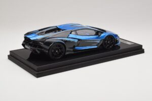 Lamborghini Revuelto Blue Black IVY Merit 1:18 REMC040 Resina - imagen 3 de 7