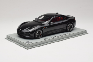 Maserati GranTurismo Trofeo Nero Assoluto BBR 1:18 P18240CMAS Resina - imagen 2 de 7