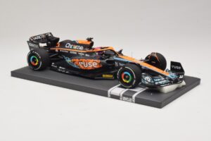 McLaren MCL36 #4 L. Norris Abu Dhabi GP 2022 Minichamps 1:18 537224004 Resina - imagen 4 de 7