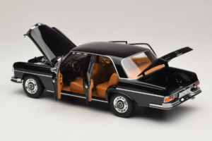 Mercedes 280 SE W108 Negro Norev 1:18 183360 Metal - imagen 5 de 8