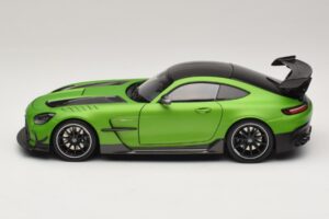 Mercedes AMG GT Black Series C190 Matt Green Metallic Minichamps 1:18 110032022 Metal - imagen 4 de 8