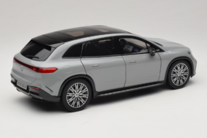Mercedes EQS SUV X296 Manufaktur Alpine Grey NZG 1:18 B66960591 Metal - imagen 3 de 8