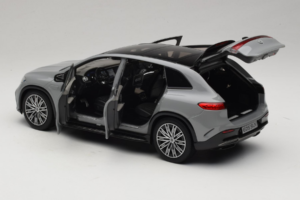 Mercedes EQS SUV X296 Manufaktur Alpine Grey NZG 1:18 B66960591 Metal - imagen 5 de 8