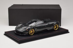Pagani Huayra Starry Night Sky AB 1:18 REMC039 Resina - imagen 7 de 7