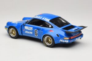 Porsche 911 RSR #6 Wallys Jeans Nurburgring 1974 Spark 1:18 18S088 Resina - imagen 5 de 6
