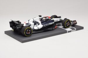 Scuderia AlphaTauri AT04 D. Ricciardo Hungarian GP 2023 Minichamps 1:18 117231203 Resina - imagen 2 de 7