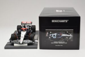 Scuderia AlphaTauri AT04 D. Ricciardo Hungarian GP 2023 Minichamps 1:18 117231203 Resina - imagen 6 de 7