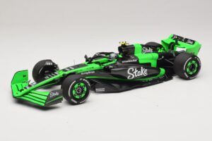 Stake Kick Sauber C44 G. Zhou Emilia Romagna GP 2024 Minichamps 1:18 117240124 Resina
