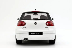 Volkswagen Golf GTI Mk5 Edition 30 Candy White Otto 1:18 OT1250 Resina - imagen 5 de 5