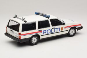 Volvo 740 GL Familiar Politi Norway Minichamps 1:18 155171796 Metal - imagen 2 de 6