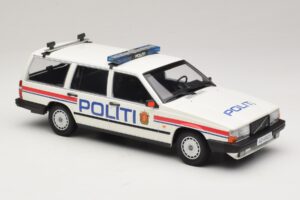 Volvo 740 GL Familiar Politi Norway Minichamps 1:18 155171796 Metal - imagen 4 de 6