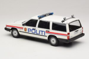 Volvo 740 GL Familiar Politi Norway Minichamps 1:18 155171796 Metal - imagen 5 de 6