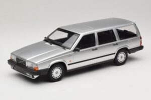 Volvo 740 GL Familiar Plata Minichamps 1:18 155171770 Metal