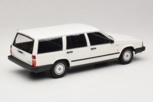 Volvo 740 GL Familiar Blanco Minichamps 1:18 155171772 Metal - imagen 2 de 6