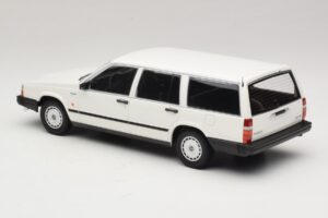 Volvo 740 GL Familiar Blanco Minichamps 1:18 155171772 Metal - imagen 5 de 6