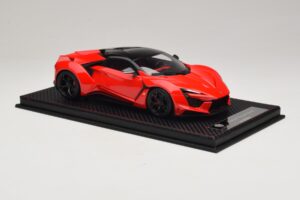 W Motors Fenyr Supersport Rojo SophiArt 1:18 SA003-06 Resina - imagen 5 de 6