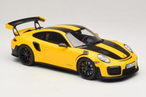 Porsche 911 GT2 RS 991.2 Nurburgring Lap Record Amarillo GT Spirit 1:18 GT972 Resina - imagen 4 de 6
