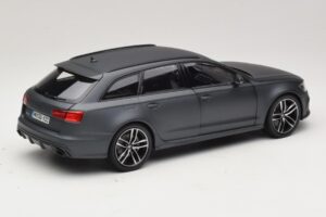 Audi RS6 C7 Avant Daytona Grey Minichamps 1:18 5011216225 Metal - imagen 2 de 8