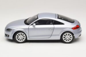 Audi TT 8N Silverblue Metallic Minichamps 1:18 100015020 Metal - imagen 4 de 8