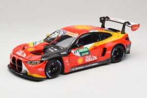 BMW M4 GT3 #31 Schubert Motorsport S. van der Linde Winner DTM Lausitzring 2022 Minichamps 1:18 113222031 Metal - imagen 2 de 8