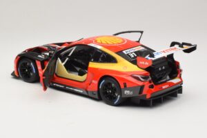 BMW M4 GT3 #31 Schubert Motorsport S. van der Linde Winner DTM Lausitzring 2022 Minichamps 1:18 113222031 Metal - imagen 5 de 8