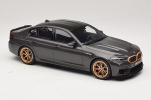 BMW M5 CS F90 Brands Hatch Grey Metallic GT Spirit 1:18 GT993 Resina - imagen 4 de 6