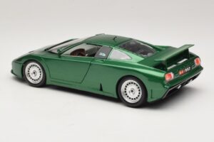 Bugatti EB110 Verde Metalizado Bburago 1:18 3003 Metal - imagen 7 de 8