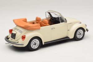 Volkswagen 1303 Descapotable Cream White Norev 1:18 188535 Metal - imagen 2 de 6