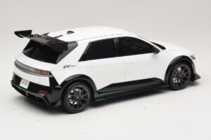 Hyundai Ioniq 5 N DK Edition Atlas White Matt Otto 1:18 OT1227 Resina - imagen 2 de 6