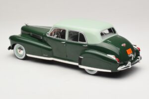 Cadillac Fleetwood Series 60 Special Verde MCG 1:18 MCG18657 Metal - imagen 5 de 6