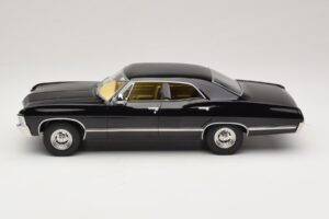 Chevrolet Impala Negro MCG 1:18 MCG181006 Metal - imagen 3 de 6