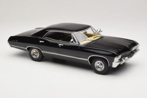 Chevrolet Impala Negro MCG 1:18 MCG181006 Metal - imagen 4 de 6