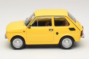 Fiat 126 Amarillo MCG 1:18 MCG18667 Metal - imagen 3 de 6
