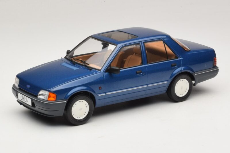 Ford Orion Mk2 1.6i Metallic Blue MCG 1:18 MCG18490 Metal