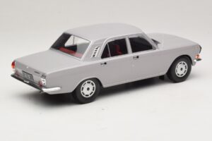 GAZ Volga GAZ-24-10 Gris MCG 1:18 MCG18016 Metal - imagen 2 de 6