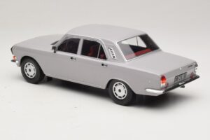 GAZ Volga GAZ-24-10 Gris MCG 1:18 MCG18016 Metal - imagen 5 de 6