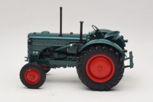 Hanomag R28 Tractor Verde Minichamps 1:18 109153070 Metal - imagen 3 de 6