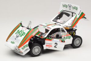 Lancia 037 #2 A. Bettega / M. Perissinot Rally San Marino 1984 Kyosho 1:18 08306F Metal - imagen 2 de 8