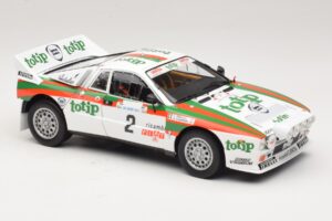 Lancia 037 #2 A. Bettega / M. Perissinot Rally San Marino 1984 Kyosho 1:18 08306F Metal - imagen 6 de 8