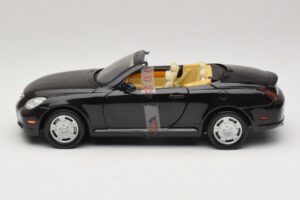 Lexus SC430 Descapotable Negro Motormax 1:18 73119 Metal - imagen 3 de 6
