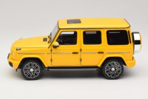 Mercedes G-Class W465 Sun Yellow Norev 1:18 183038 Metal - imagen 3 de 6