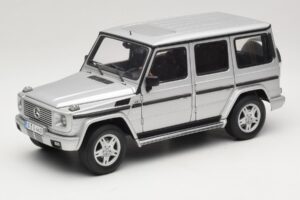 Mercedes G500 W463 LWB Edición Concesionario Plata AUTOart 1:18 B66962142 Metal