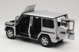 Mercedes G500 W463 LWB Edición Concesionario Plata AUTOart 1:18 B66962142 Metal - imagen 5 de 8