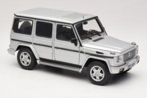 Mercedes G500 W463 LWB Edición Concesionario Plata AUTOart 1:18 B66962142 Metal - imagen 6 de 8