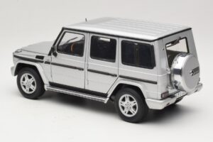 Mercedes G500 W463 LWB Edición Concesionario Plata AUTOart 1:18 B66962142 Metal - imagen 7 de 8