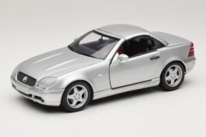 Mercedes SLK230 R170 AMG Roadster Plata UT Models 1:18 26152 Metal