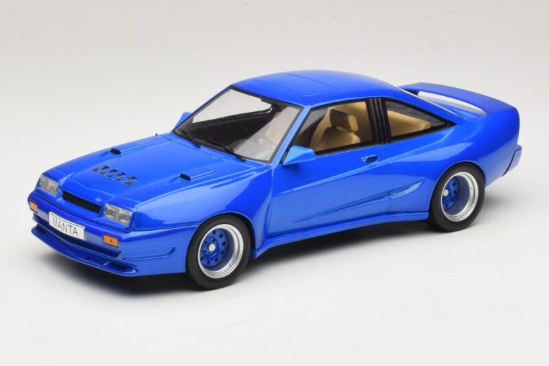 Opel Manta B Azul Metalizado MCG 1:18 MCG18258 Metal
