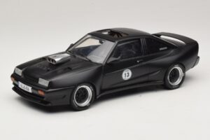 Opel Manta B Custom Negro Mate Kenwood MCG 1:18 MCG18095 Metal